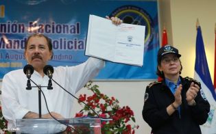 Presidente Daniel y Compañera Rosario clausuran XXIII Reunión de mandos de la Policía Nacional
