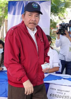 Presidente Daniel Ortega y Vicepresidenta Rosario Murillo votan en Elecciones Soberanas 2022