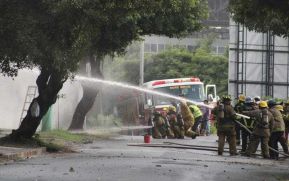 Incendio en tramos de pólvora en Tiscapa