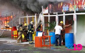 Incendio en tramos de pólvora en Tiscapa