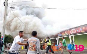 Incendio en tramos de pólvora en Tiscapa