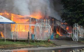 Incendio en tramos de pólvora en Tiscapa