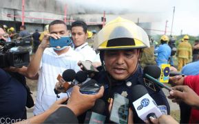 Incendio en tramos de pólvora en Tiscapa