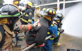 Incendio en tramos de pólvora en Tiscapa