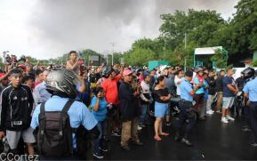 Incendio en tramos de pólvora en Tiscapa