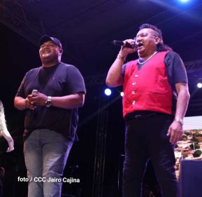 Celebración de la Fiesta de las Victorias en Avenida de Bolívar a Chávez