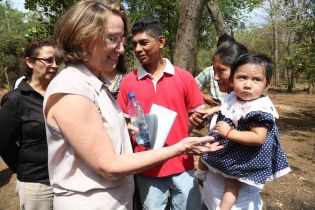 Rebeca Grynspan conoce experiencias de programas del Gobierno Sandinista en Nicaragua