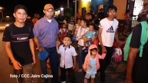 Gritería: Rezar y cantar casa por casa a La Virgen María