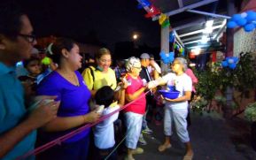 Gritería: Rezar y cantar casa por casa a La Virgen María