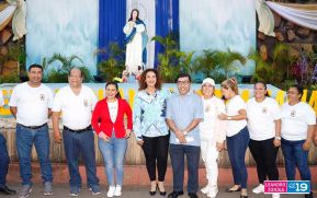 Gritería: Rezar y cantar casa por casa a La Virgen María