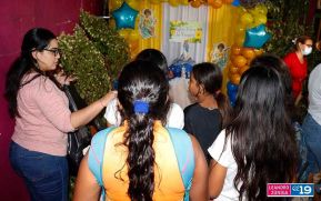 Gritería: Rezar y cantar casa por casa a La Virgen María