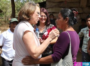 Rebeca Grynspan conoce experiencias de programas del Gobierno Sandinista en Nicaragua