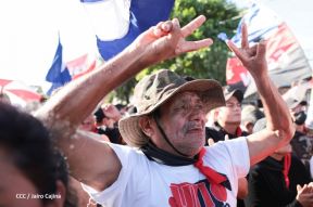 Caminata en conmemoración del 48 aniversario del asalto a la casa de Chema Castillo