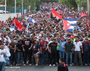 Caminata en conmemoración del 48 aniversario del asalto a la casa de Chema Castillo