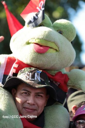 Caminata en conmemoración del 48 aniversario del asalto a la casa de Chema Castillo