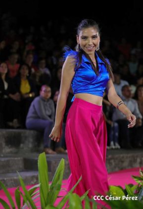 Nicaragua Diseña celebra pasarela "Verso, Perla, Pluma y Flor" en honor a Rubén Darío
