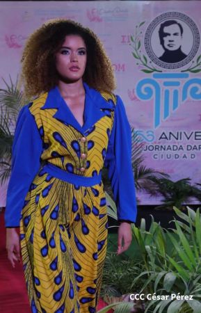 Nicaragua Diseña celebra pasarela "Verso, Perla, Pluma y Flor" en honor a Rubén Darío