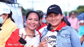 ¡Nicaragua ilumina, como un sol que no declina!