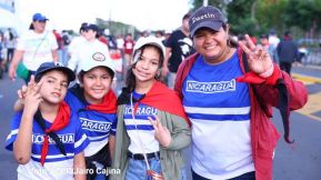 ¡Nicaragua ilumina, como un sol que no declina!