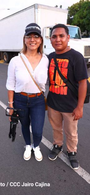 ¡Nicaragua ilumina, como un sol que no declina!