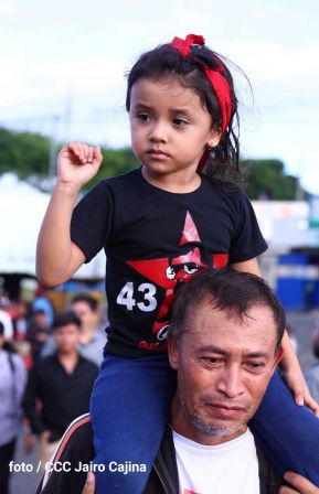 ¡Nicaragua ilumina, como un sol que no declina!