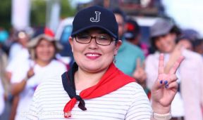 ¡Nicaragua ilumina, como un sol que no declina!