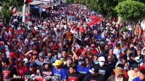 ¡Nicaragua ilumina, como un sol que no declina!