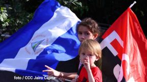 ¡Nicaragua ilumina, como un sol que no declina!