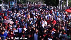 ¡Nicaragua ilumina, como un sol que no declina!