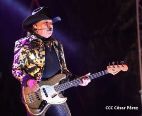 Nicaragua disfrutó los mejores éxitos de Bronco