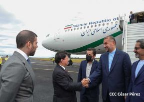 Visita del Canciller de la República Islámica de Irán