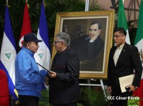 Presidente Daniel Ortega recibe Cartas Credenciales de nuevos embajadores