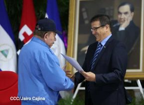 Presidente Daniel Ortega recibe Cartas Credenciales de nuevos embajadores