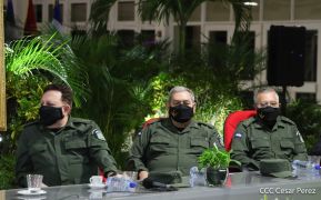 Presidente Daniel y Compañera Rosario en comunicación con las familias nicaragüenses