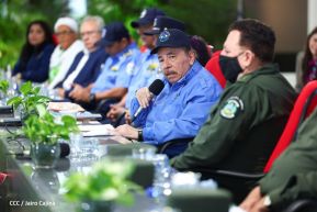 Presidente Daniel y Compañera Rosario en comunicación con las familias nicaragüenses