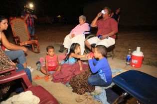 Familias de Managua toman precauciones ante incertidumbre sísmica