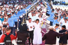 Tu Nueva Radio Ya: 263 parejas se dieron el "Sí, quiero" en bodas masivas