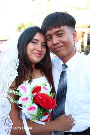 Tu Nueva Radio Ya: 263 parejas se dieron el "Sí, quiero" en bodas masivas