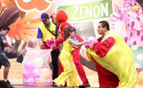 El Gallo Bartolito, La Vaca Lola y La Gallina Turuleca en Nicaragua