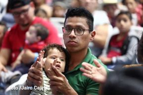 El Gallo Bartolito, La Vaca Lola y La Gallina Turuleca en Nicaragua