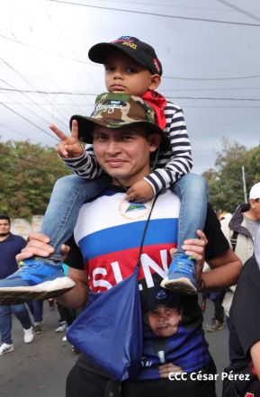  Caminatas en toda Nicaragua honrando al General Sandino