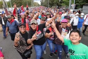  Caminatas en toda Nicaragua honrando al General Sandino