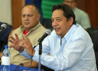 Diosdado Cabello se reúne con autoridades ALMA