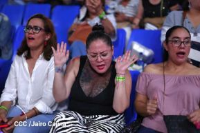 Una noche con la energía de Pandora y Flans