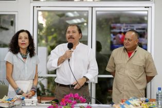 Daniel y Rosario se reúnen con delegación venezolana de alto nivel encabezada por Diosdado Cabello
