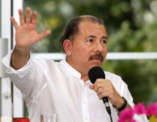 Daniel y Rosario se reúnen con delegación venezolana de alto nivel encabezada por Diosdado Cabello