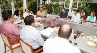 Daniel y Rosario se reúnen con delegación venezolana de alto nivel encabezada por Diosdado Cabello