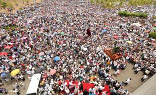 Cardenal Brenes participa en Viacrucis Penitencial