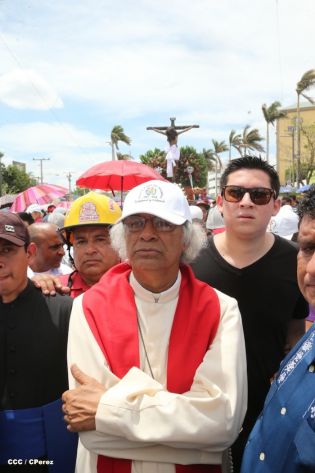 Cardenal Brenes participa en Viacrucis Penitencial