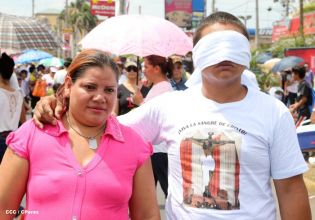 Cardenal Brenes participa en Viacrucis Penitencial